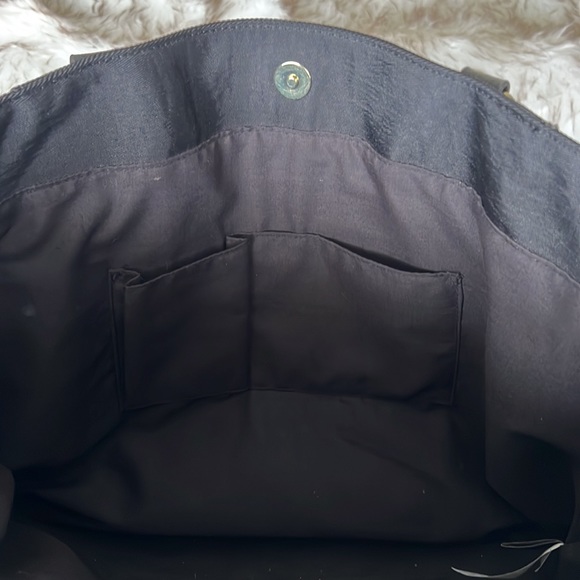 Banana Republic Shoulder Bag - Picture 4 of 5